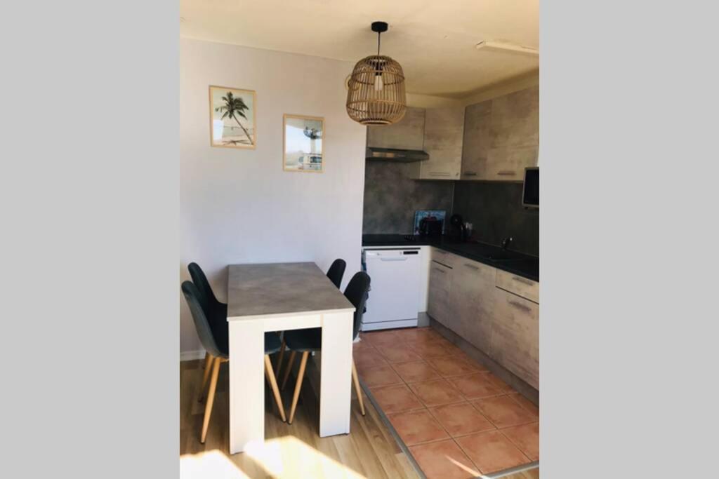 Residence Port Soleil Duplex T3 46 M2 Climatise Gruissan Eksteriør billede